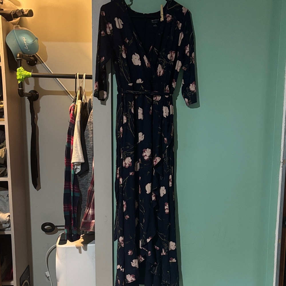 Isabel Maternity by Ingrid & Isabel Navy Floral Long Sleeve Maternity Wrap Dress